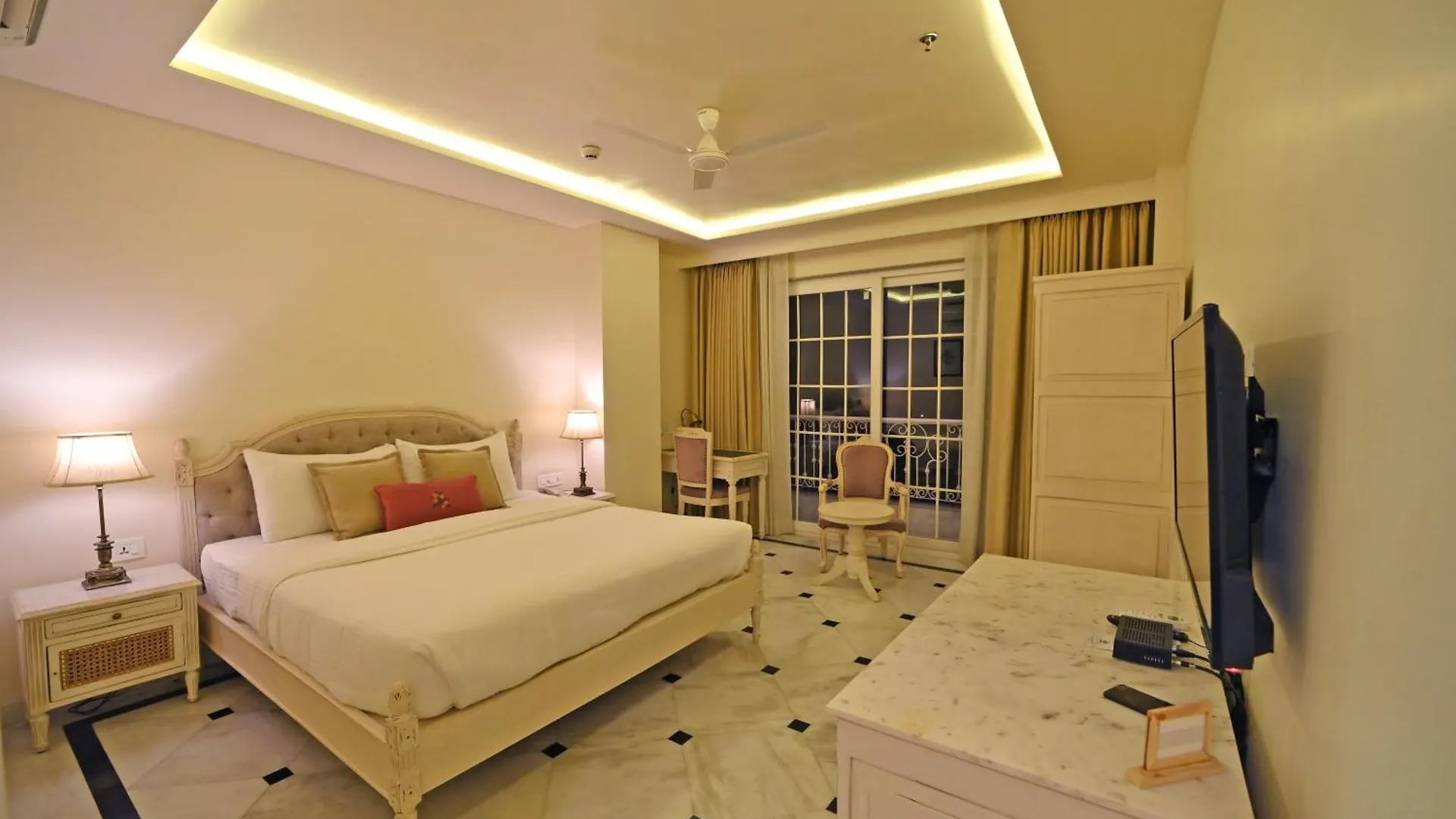 Moustache Select Udaipur Hotell