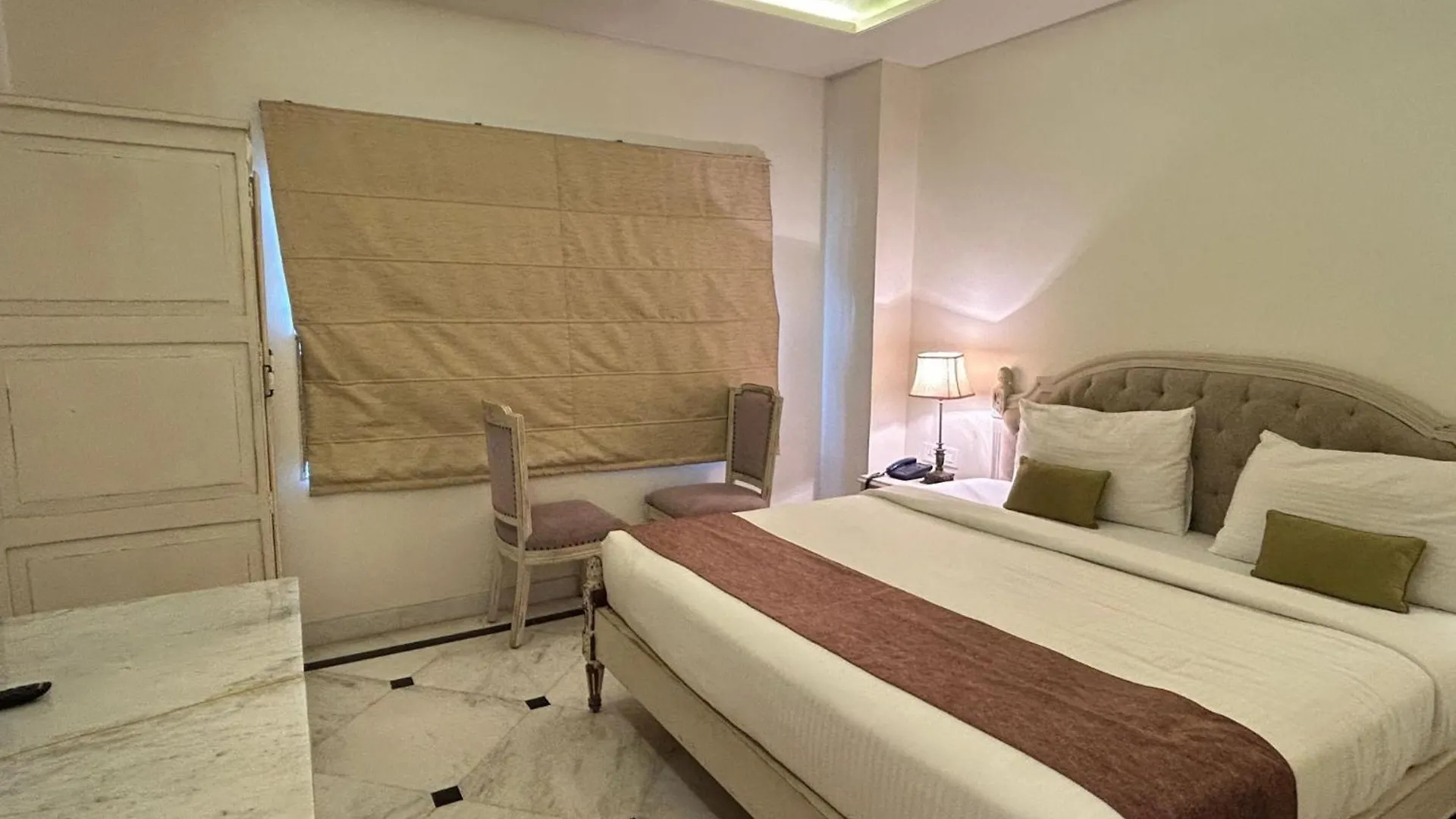 Moustache Select Udaipur Hotell