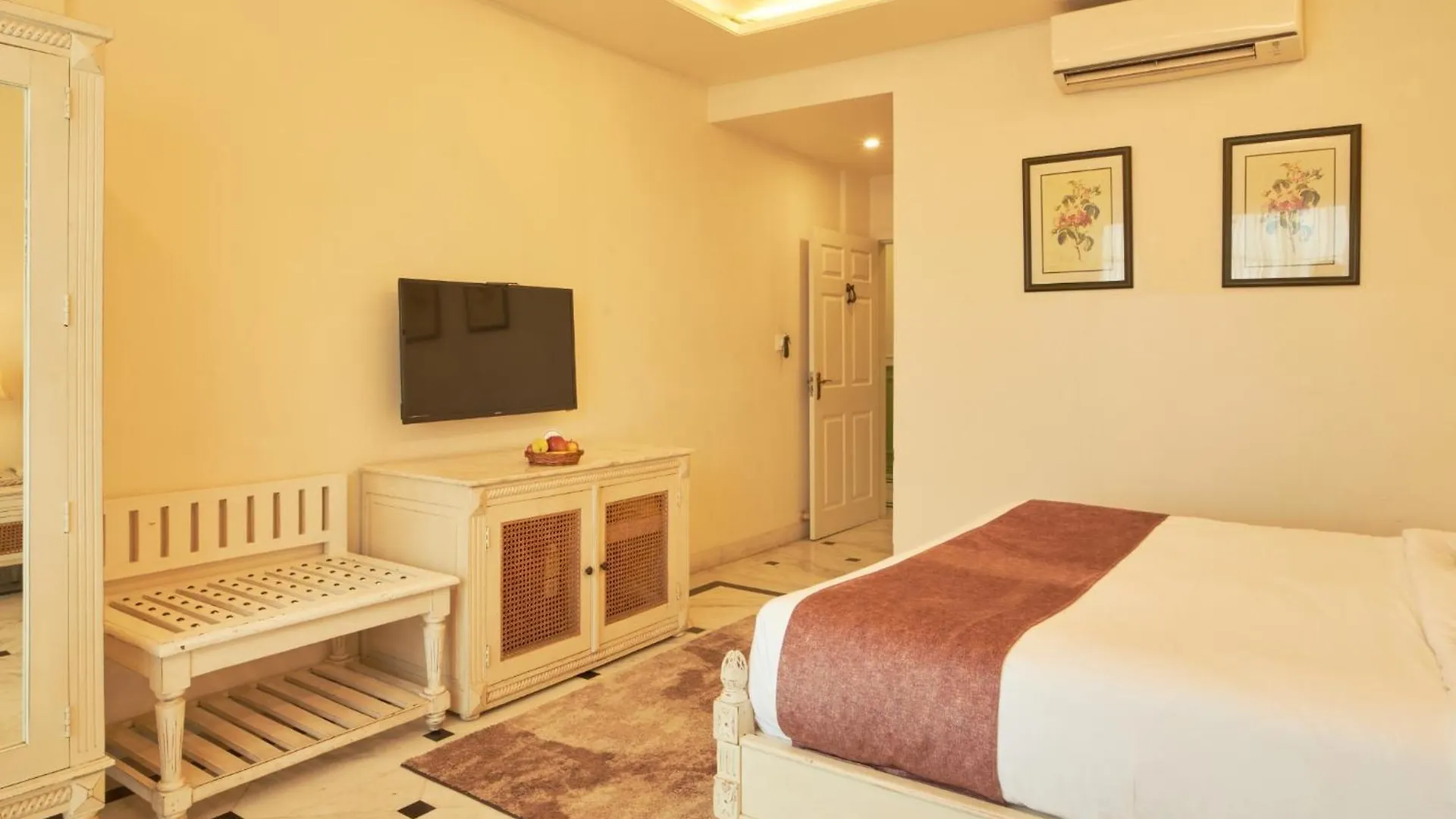 Moustache Select Udaipur Hotell